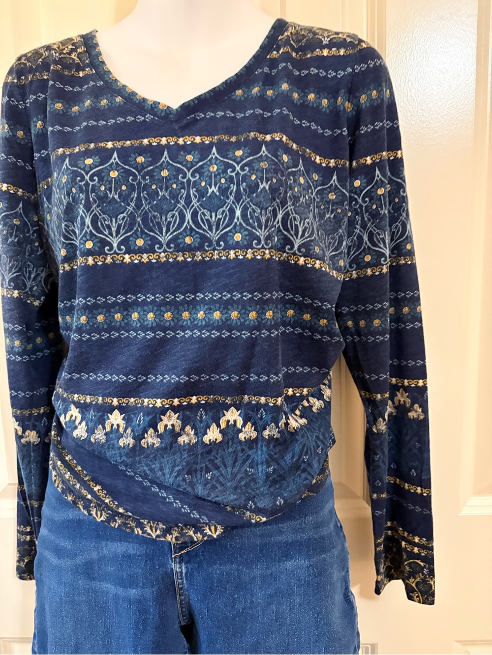 Women's Navy Patterned Long-Sleeve Top, size L